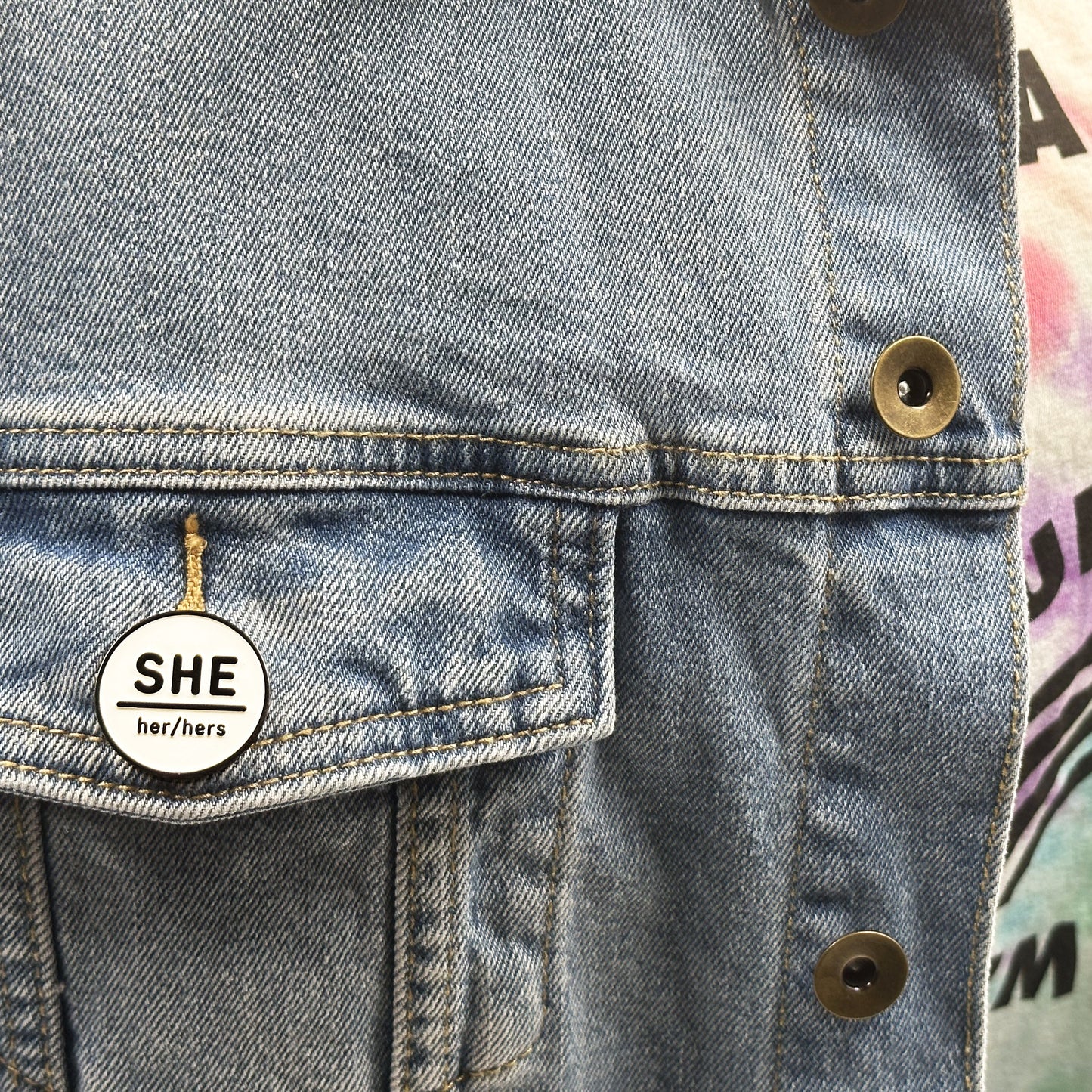 Pronoun Pin